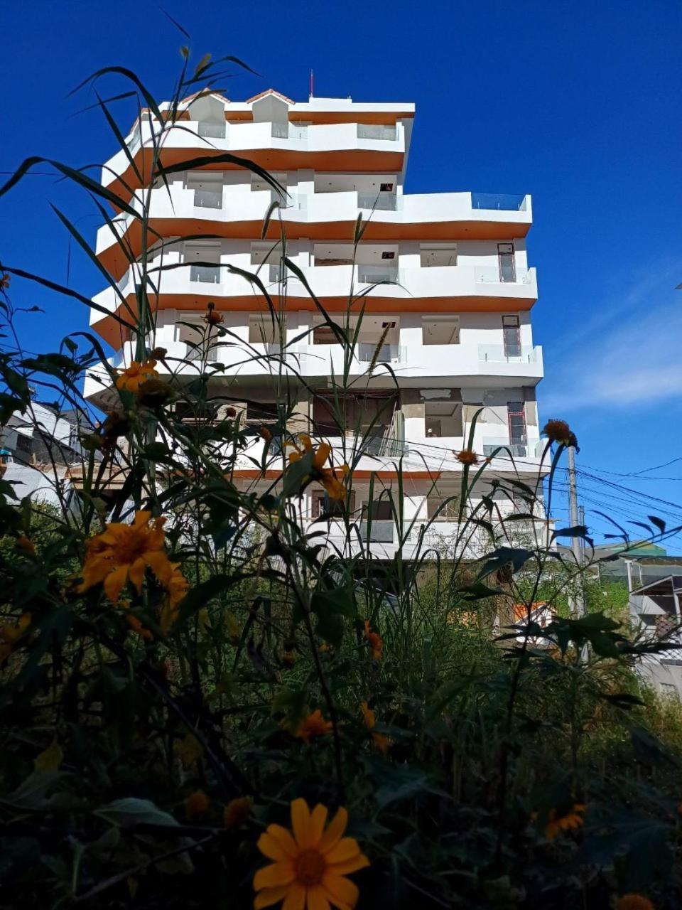 Hotel Khach San Anh Sang - Light House Dalat Exterior foto